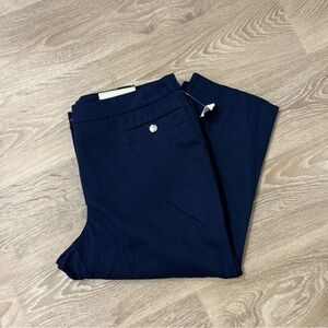 Cato Contemporary Women's Navy Blue Textured Capris Pants Size 14 Casual Coastal